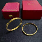 {"Elowen jewels": "エロウェン・ジュエルズ", "LOVE UNLIMITED BRACELET": "ラブ・アンリミテッド・ブレスレット"}