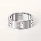 {
  "Elowen jewels": "Elowen Schmuck",
  "LOVE UNLIMITED RING": "LOVE UNLIMITED RING"
}