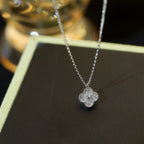 {
"Elowen jewels ": "Elowen jewels ",
"CLOVER MINI 9.5MM PENDANT DIAMOND NECKLACE": "クローバー ミニ 9.5mm ダイヤモンド ペンダントネックレス"
}
