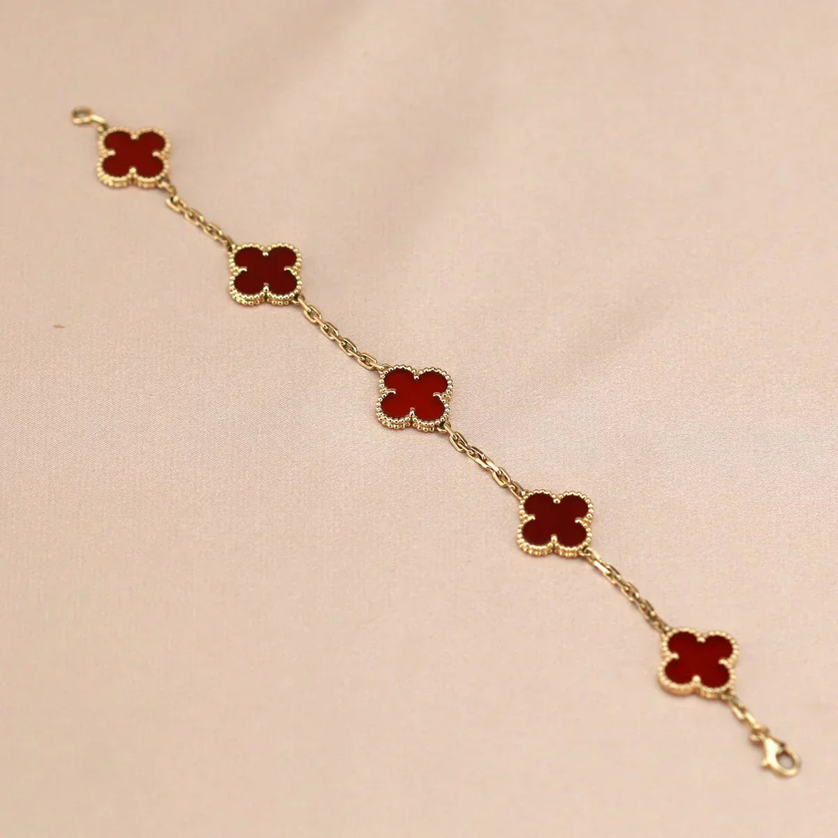 [Elowen jewels ] CLOVER 5 MOTIF RED CORNELIAN BRACELET COLLECTION