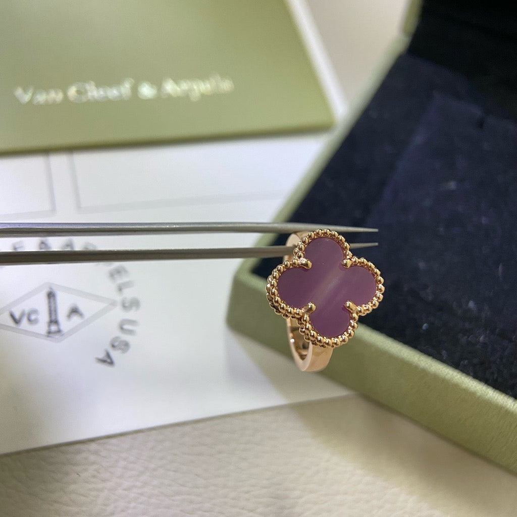 [Elowen jewels ]KLEEBLATT-RING VIOLETT