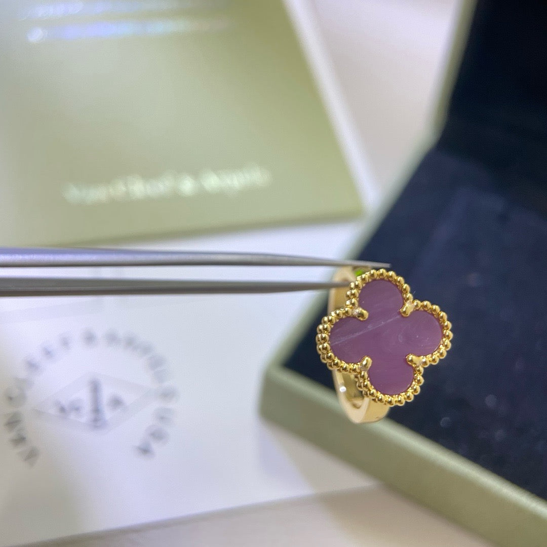 [Elowen jewels ]KLEEBLATT-RING VIOLETT