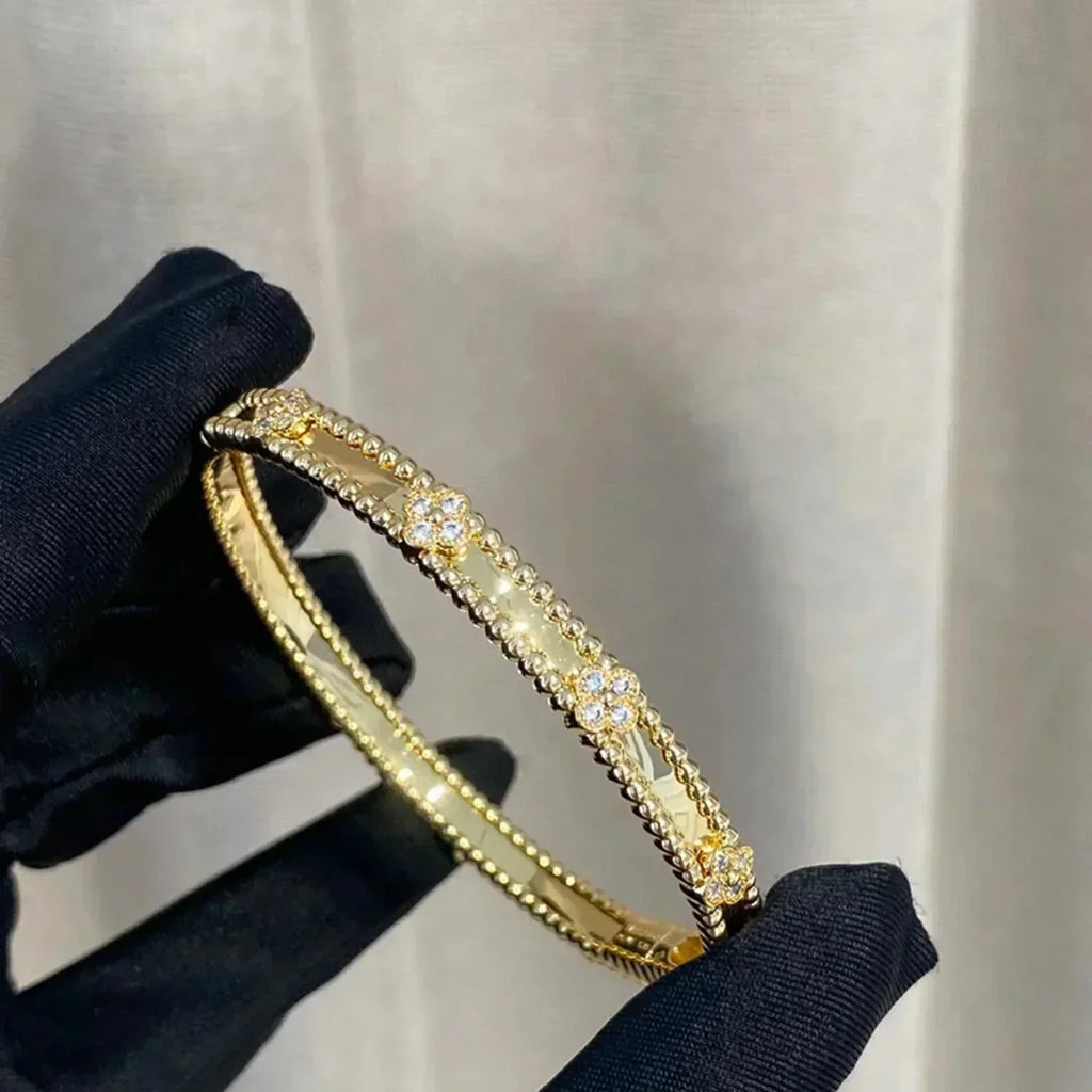 [Elowen jewels ]CLOVER BRACELET 4MM DIAMONDS