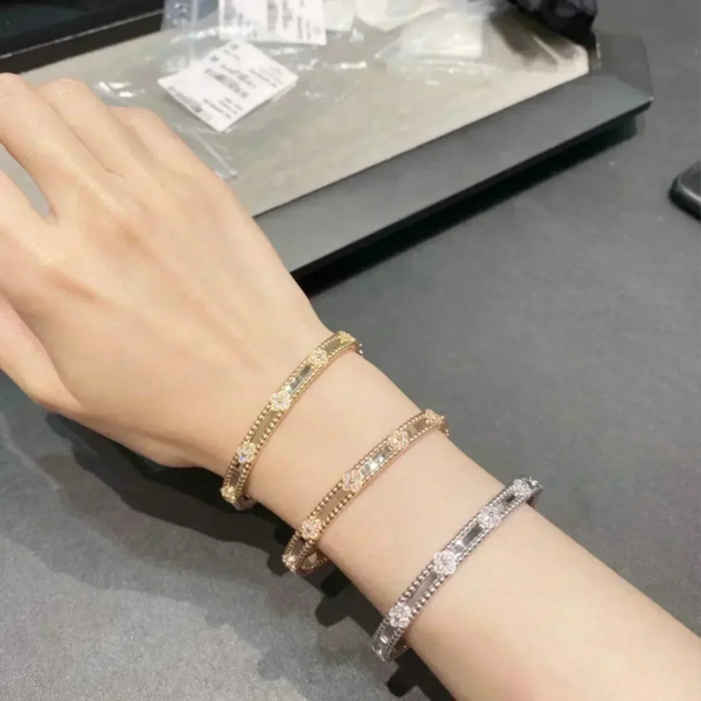 [Elowen jewels ]CLOVER BRACELET 4MM DIAMONDS