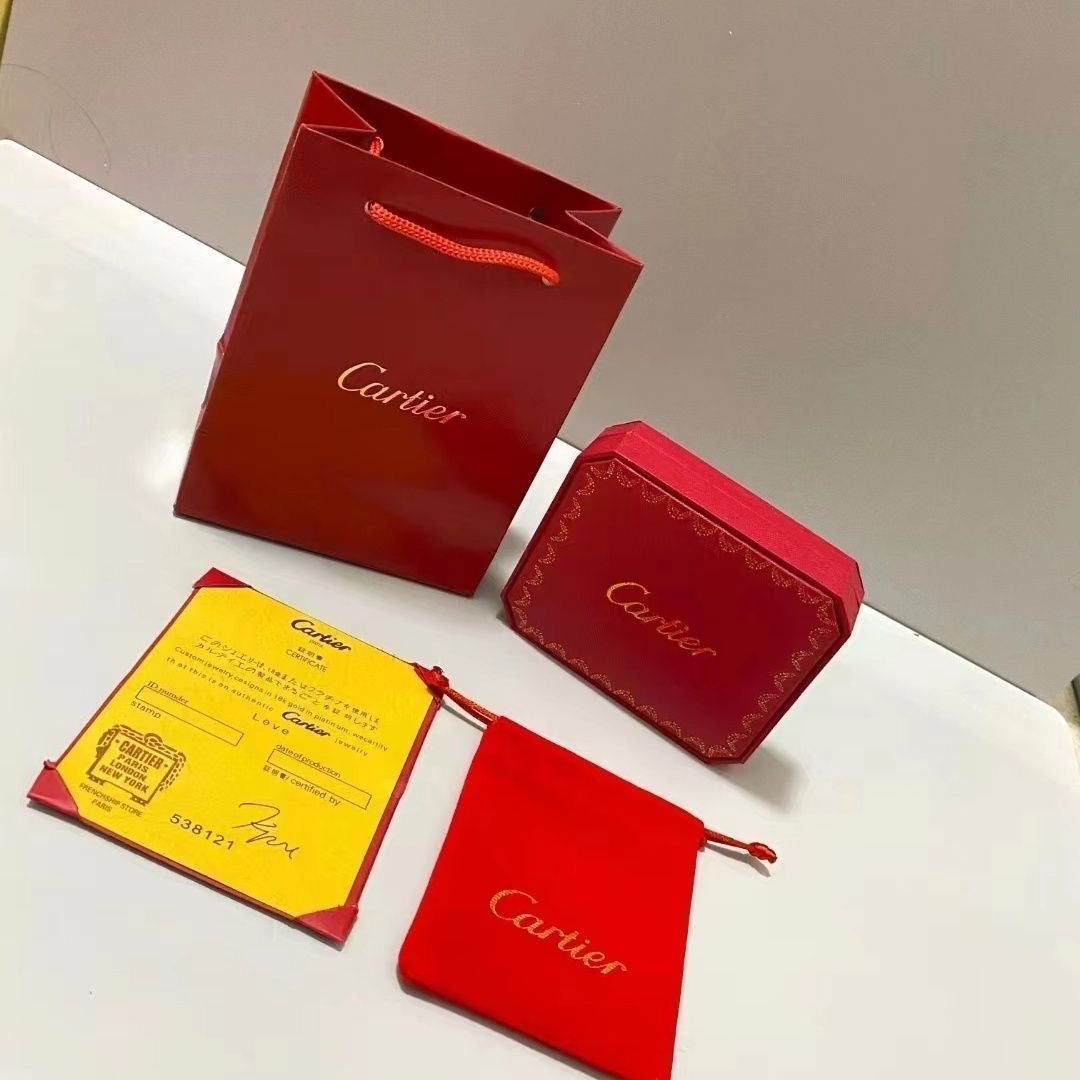 {
  "Elowen jewels": "Elowen jewels",
  "CA": "CA",
  "BRACELET": "ブレスレット",
  "NECKLACE": "ネックレス",
  "RING": "リング",
  "BOX": "ボックス",
  "GIFT BAG": "ギフトバッグ"
}