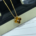 {
"Elowen jewels ": "Elowen jewels ",
"CLOVER 15MM DIAMOND AND YELLOW TIGER'S EYE AGATE necklace": "クローバー 15MM ダイヤモンド＆イエロータイガーアイ アゲート ネックレス"
}