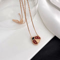 {
"Elowen jewels": "Elowen Schmuck",
"LUCKY CARNELIANS LADYBUG NECKLACE": "GLÜCKSBRINGER MARIENKÄFER-HALSKETTE MIT KARNEOLEN"
}