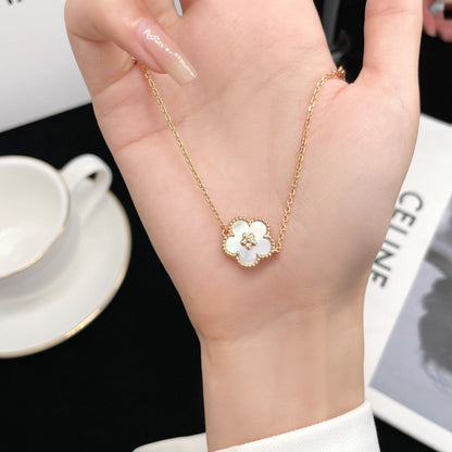 [Elowen Jewels]LUCKY WHITE MOP PLUM BLOSSOM  BRACELET