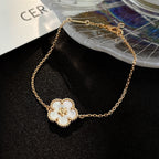 [Elowen jewels] ARMBAND MIT WEISSEM PERLMUTT-PFLAUMENBLÜTEN-MOTIV