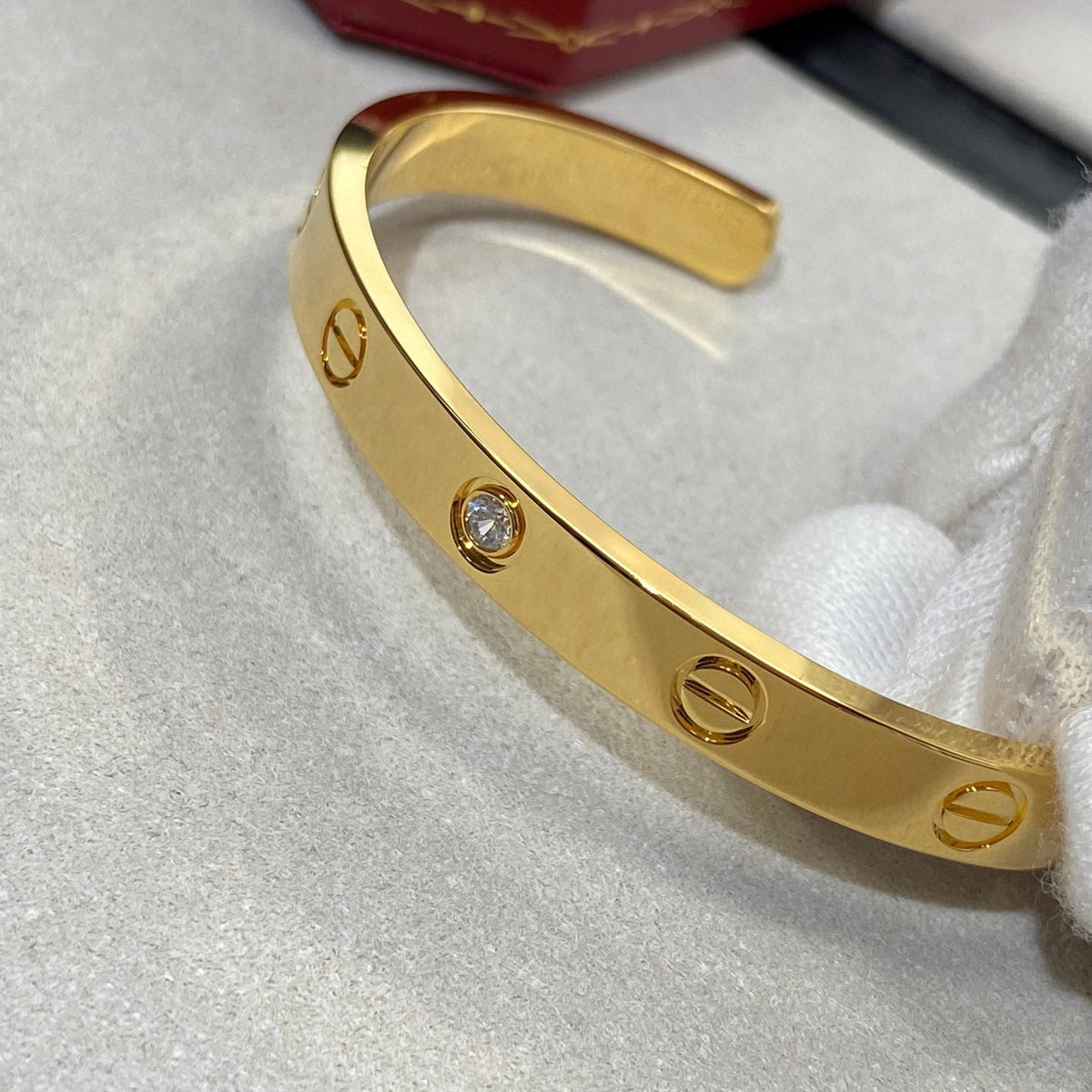 [Elowen jewels ]LOVEブレスレット 6.1MM 1ダイヤモンド オープンカフ