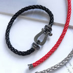 {
  "Elowen jewels": "Elowen jewels",
  "FORCE LARGE SERIES HORSESHOE BLACK SAMURAI BRACELET": "FORCE LARGE シリーズ ホースシュー ブラック サムライ ブレスレット"
}