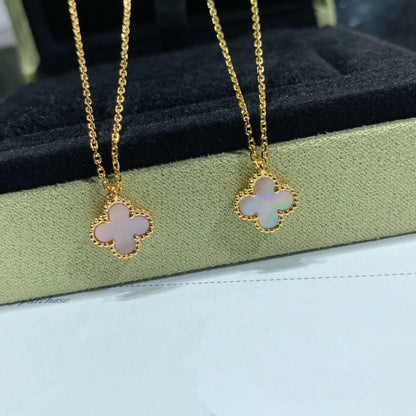 [Elowen Jewels]CLOVER 15MM PINK MOTHER-OF-PEARL SINGLE FLOWER NECKLACE