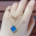 [Elowen jewels ]CLOVER 15MM BLAUER ACHAT-HALSKETTE