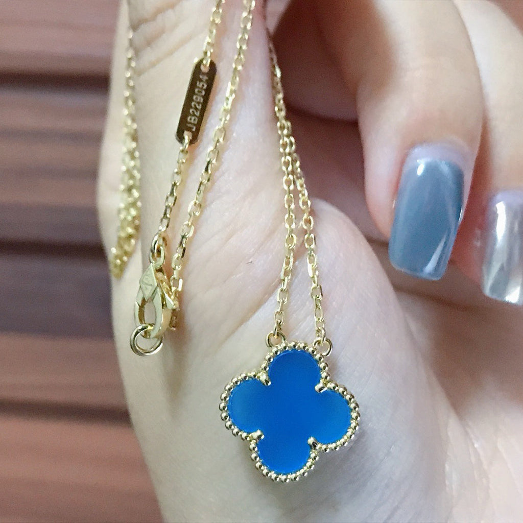 [Elowen jewels ]CLOVER 15MM BLAUER ACHAT-HALSKETTE