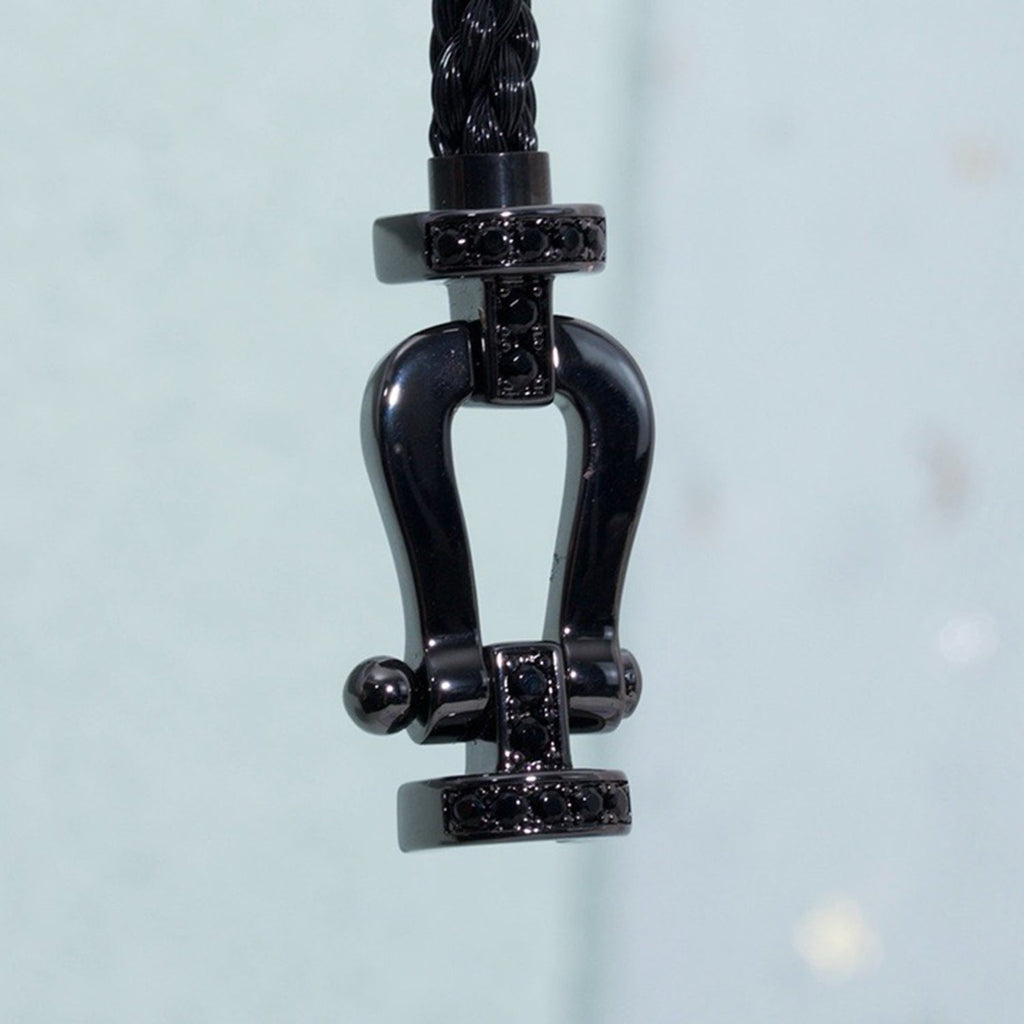 {
  "Elowen jewels": "Elowen jewels",
  "FORCE LARGE SERIES HORSESHOE BLACK SAMURAI BRACELET": "FORCE LARGE シリーズ ホースシュー ブラック サムライ ブレスレット"
}