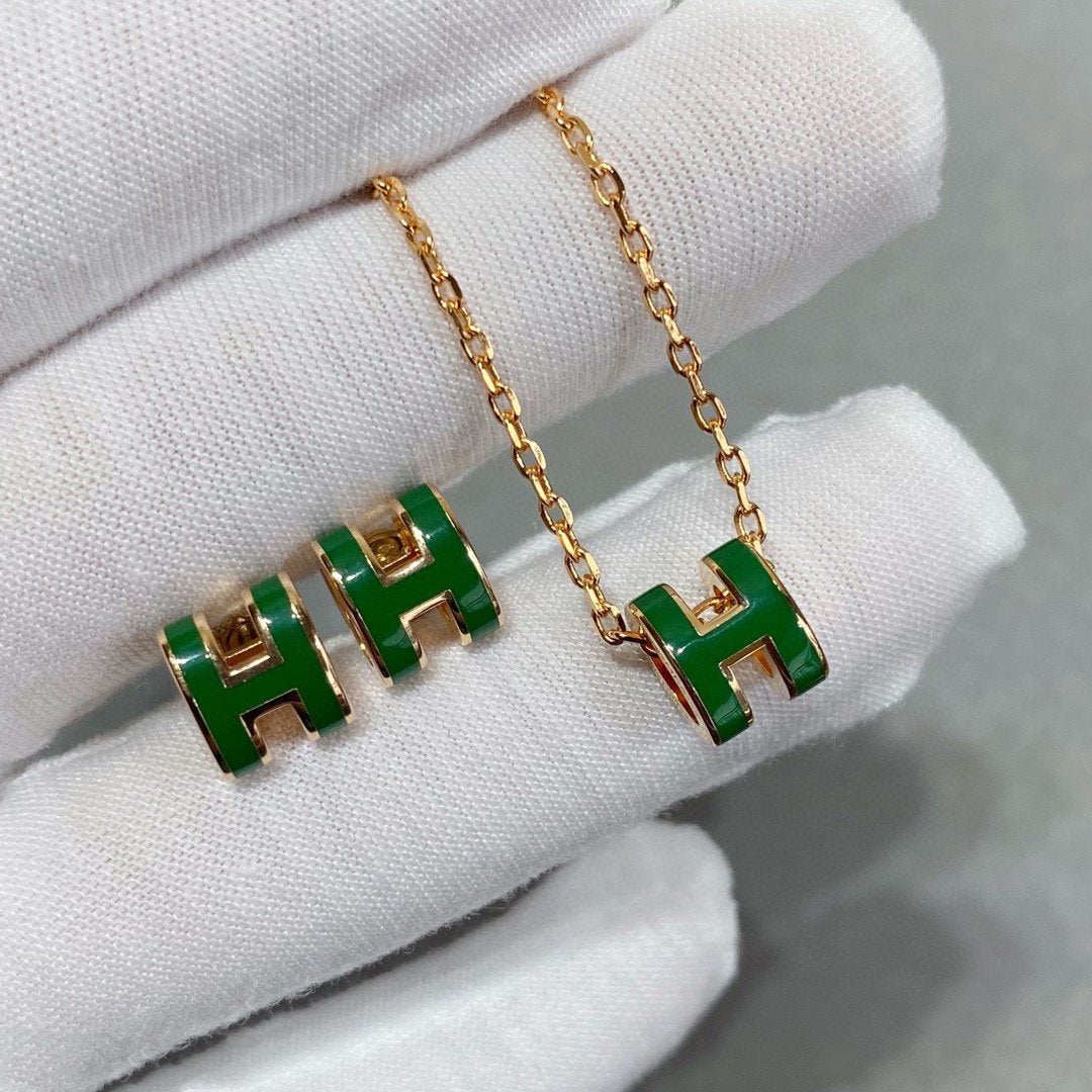 [Elowen jewels ]POP H GREEN NECKLACE SILVER AND GOLD