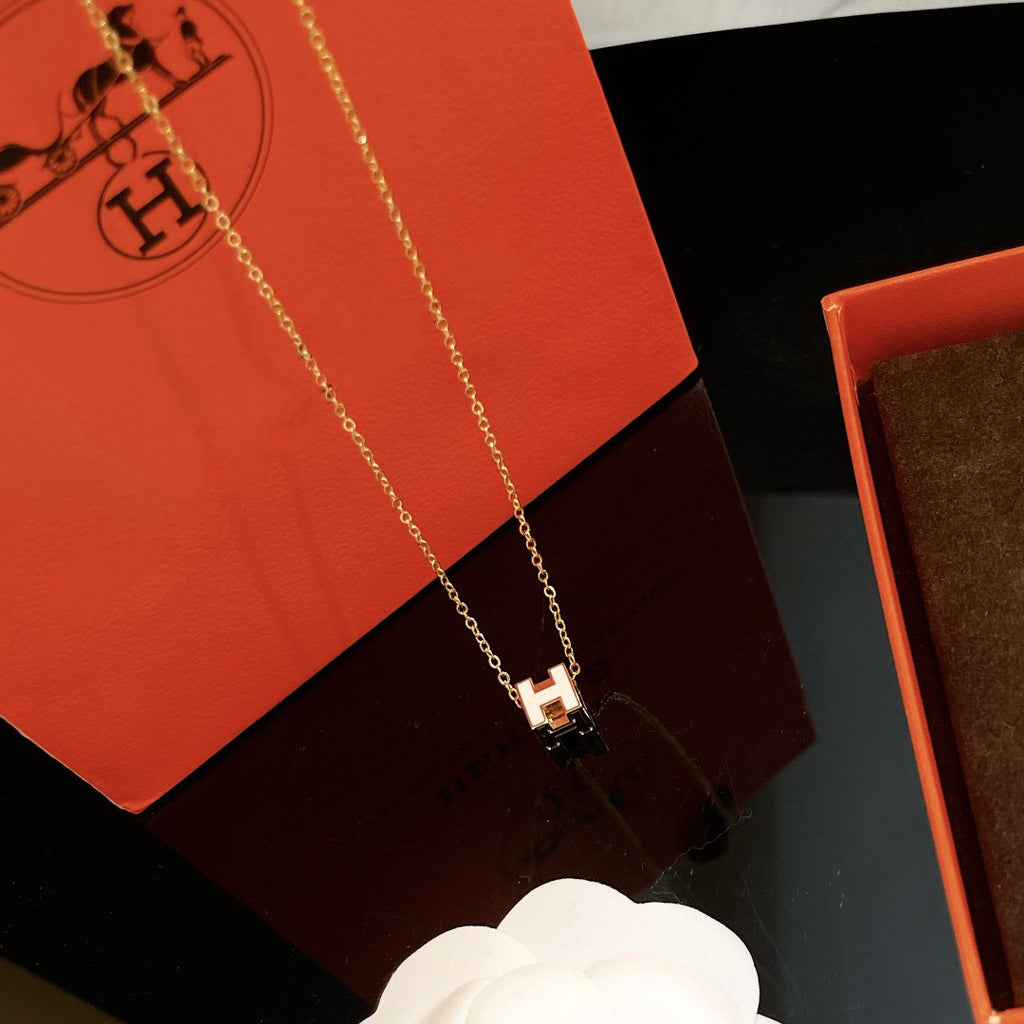 [Elowen jewels ]H WEISSE QUADRATISCHE GOLDKETTE