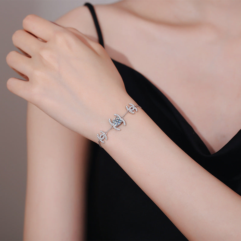 [Elowen]CLASSIC INTERLOCKING MOISSANITE BRACELET