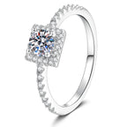 [Elowen]DAINTY SUGAR-CUBE MOISSANITE RING