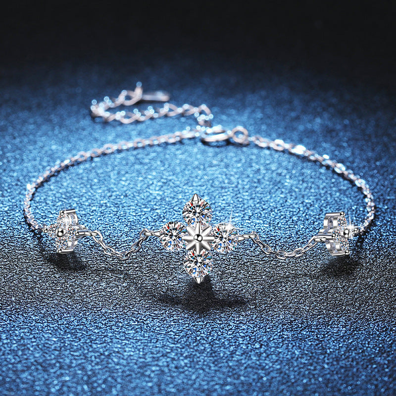 [Elowen]CLOVER LUCKY CHARM MOISSANITE BRACELET