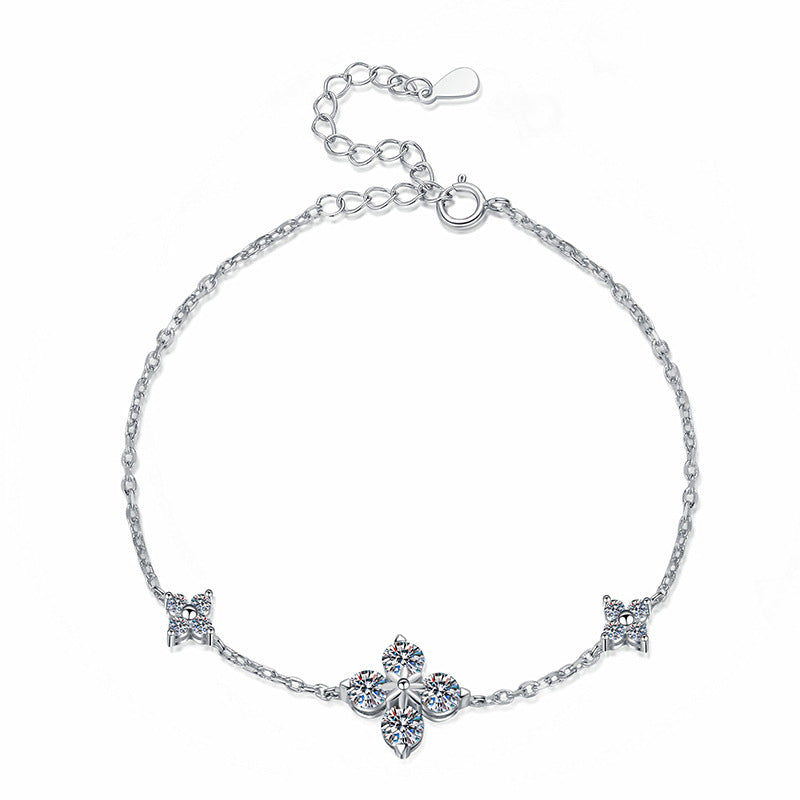 [Elowen]CLOVER LUCKY CHARM MOISSANITE BRACELET