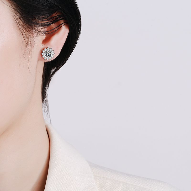 [Elowen]BLOOMING SUNFLOWER MOISSANITE STUD EARRINGS