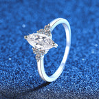 [Elowen]ELEGANT MARQUISE CUT MOISSANITE RING WITH SIDE ACCENTS