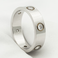 {
  "Elowen jewels": "Elowen jewels",
  "LOVE RING 5.5MM 6 DIAMONDS SILVER": "LOVEリング 5.5mm 6ダイヤモンド シルバー"
}
