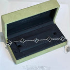 [Elowen jewels ] CLOVER 5 MOTIF PULSAR STONE BRACELET COLLECTION