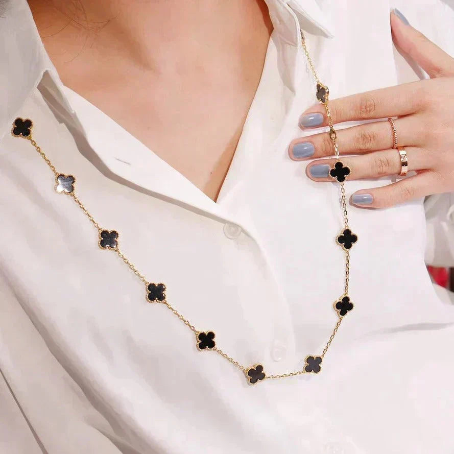 {
  "Elowen jewels ": "Elowen jewels ",
  "CLOVER 20 MOTIFS ONYX NECKLACE": "クローバー 20モチーフ オニキスネックレス"
}