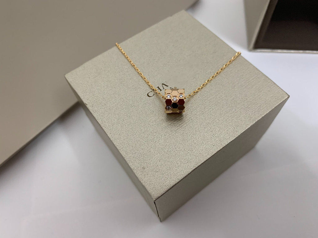 [Elowen jewels ]BEE LOVE DIAMOND NECKLACE