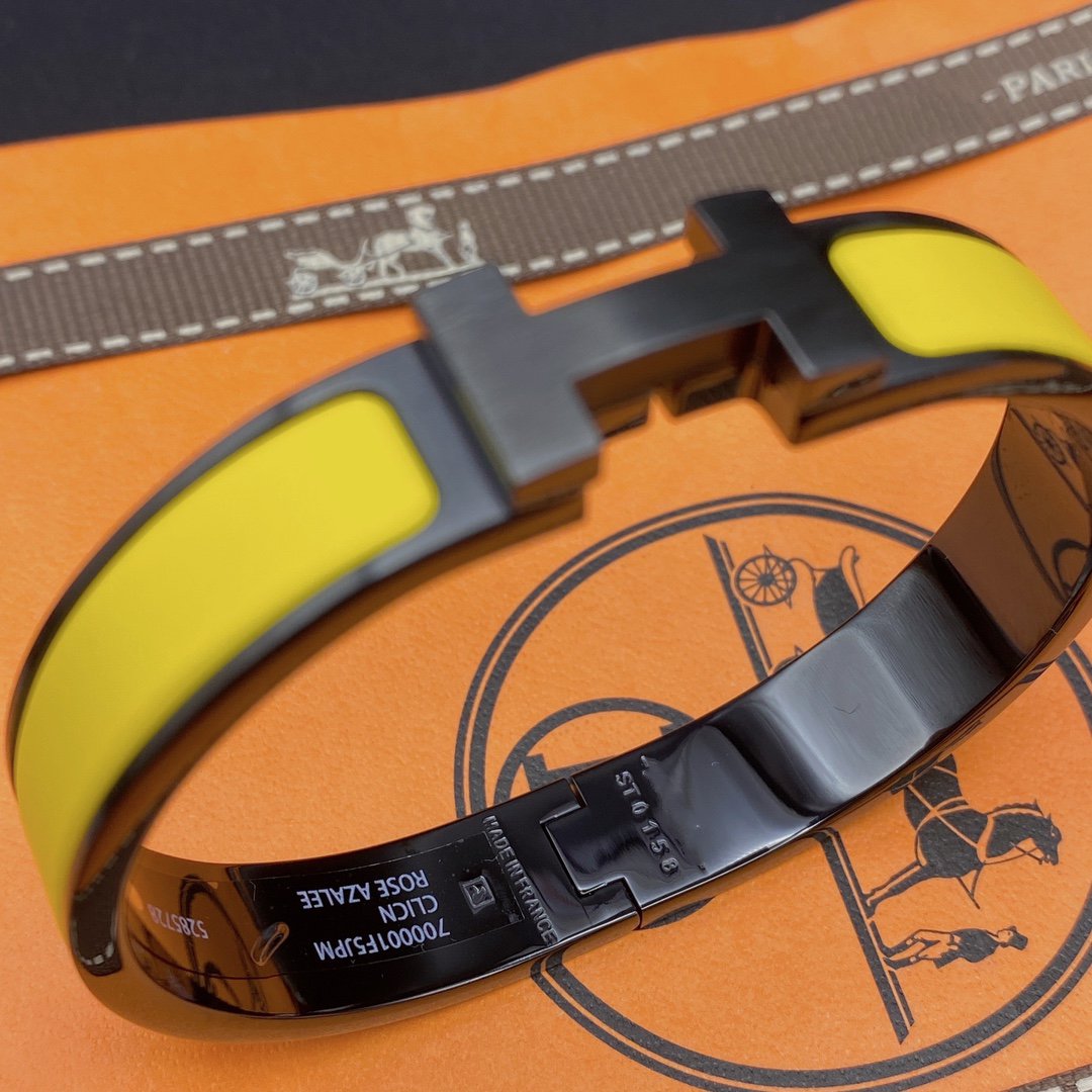 [Elowen jewels ]CLIC HM SO BLACK YELLOW BRACELET