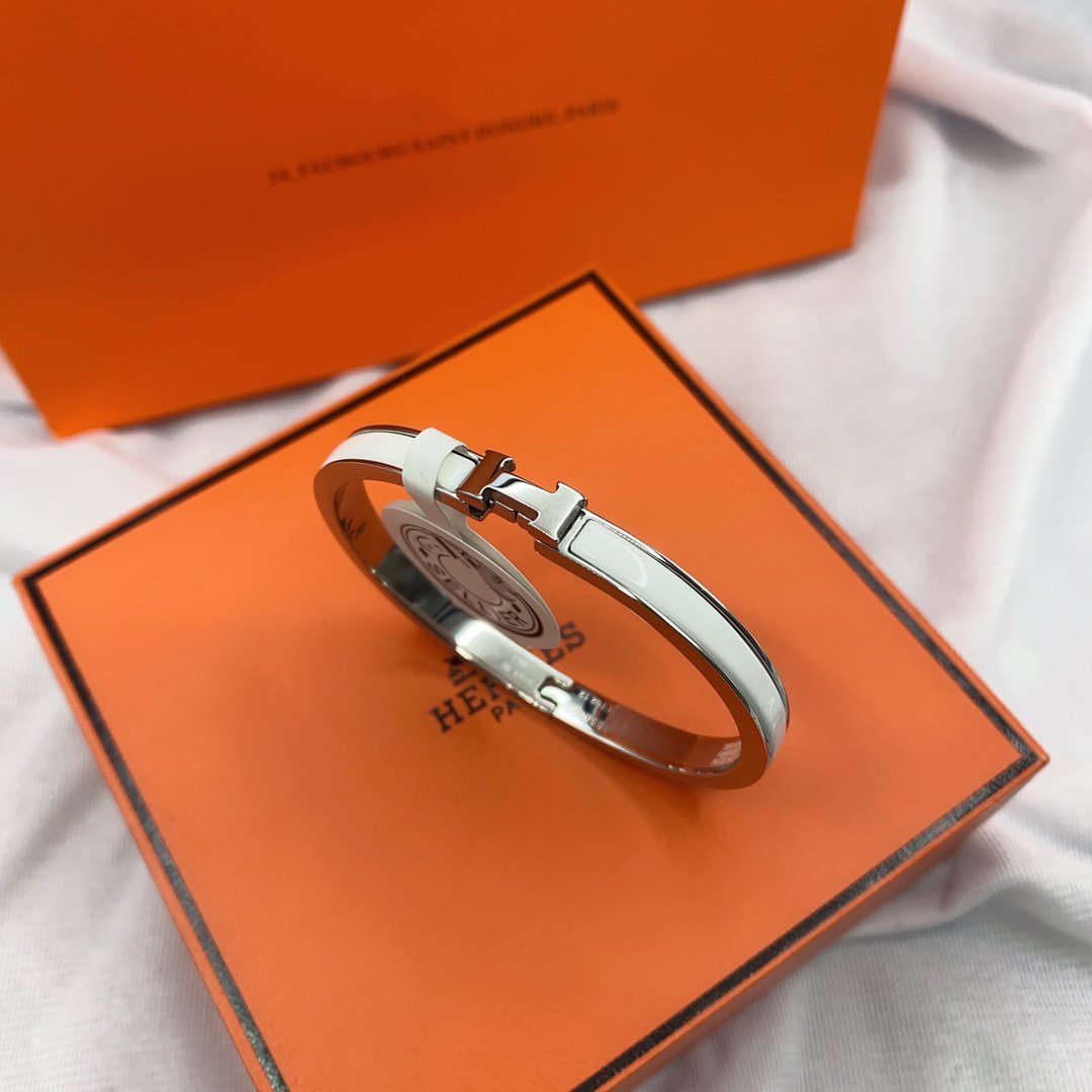 [Elowen jewels ]CLASSIC HM CLIC WEISSES 8MM EMAILLE-ARMBAND