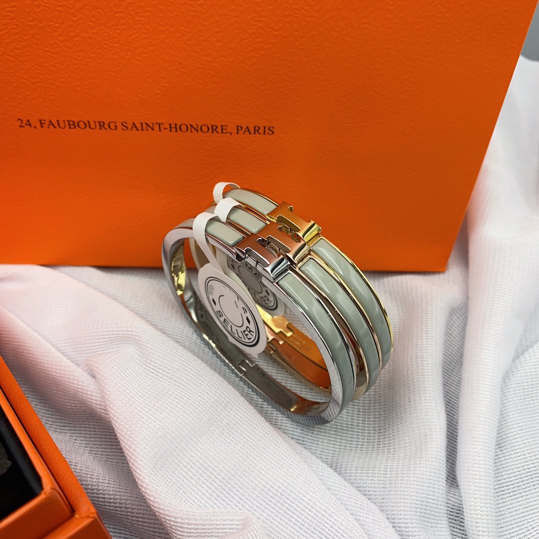 [Elowen jewels ]CLASSIC HM CLIC GRÜNES 8MM EMAILLE-ARMBAND