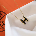 [Elowen jewels ]HM CLIC BLACK ENAMEL GOLD NECKLACE
