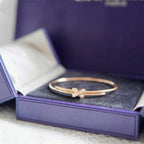 {
  "Elowen jewels": "エロウェン・ジュエルズ",
  "JEUX DE BRACELET PINK GOLD DIAMONDS": "ブレスレット・ジュ・ピンクゴールド・ダイヤモンド"
}