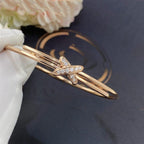 {
  "Elowen jewels": "エロウェン・ジュエルズ",
  "JEUX DE BRACELET PINK GOLD DIAMONDS": "ブレスレット・ジュ・ピンクゴールド・ダイヤモンド"
}