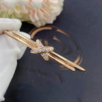{
  "Elowen jewels": "エロウェン・ジュエルズ",
  "JEUX DE BRACELET PINK GOLD DIAMONDS": "ブレスレット・ジュ・ピンクゴールド・ダイヤモンド"
}
