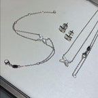 {
  "Elowen jewels": "Elowen jewels",
  "JEUX BRACELET WHITE MOP SILVER 1 DIAMOND": "JEUX ARMBAND WEISSES PERLMUTT SILBER 1 DIAMANT"
}