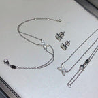{
  "Elowen jewels": "Elowen jewels",
  "JEUX BRACELET WHITE MOP SILVER 1 DIAMOND": "JEUX ARMBAND WEISSES PERLMUTT SILBER 1 DIAMANT"
}
