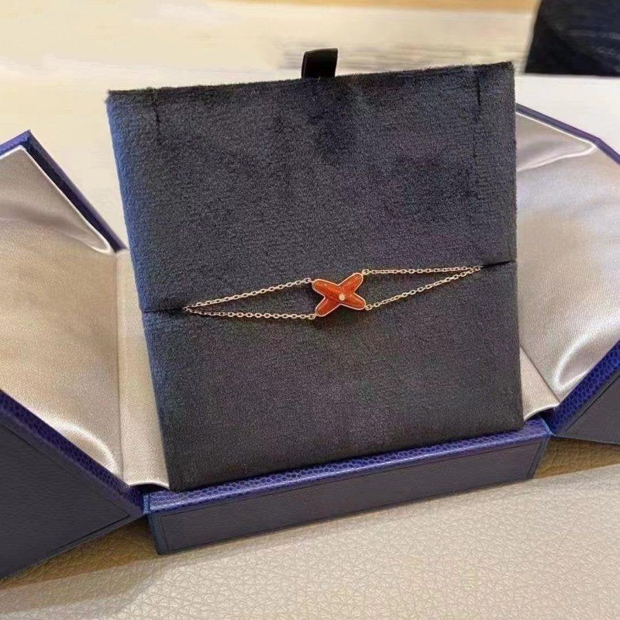{
  "Elowen jewels": "Elowen jewels",
  "JEUX BRACELET CARNELIAN PINK GOLD 1 DIAMOND": "JEUX ブレスレット カーネリアン ピンクゴールド ダイヤモンド1石"
}