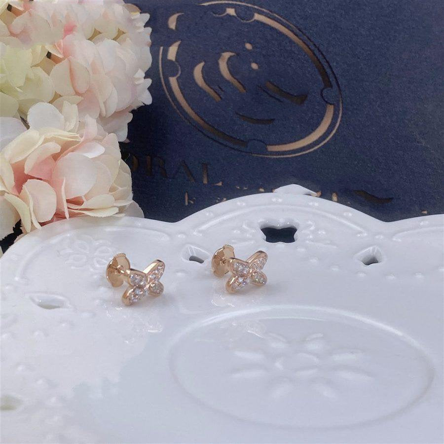 {
  "Elowen jewels": "Elowen jewels",
  "JEUX DE PINK GOLD DIAMOND EARRINGS": "JEUX ピンクゴールド ダイヤモンドピアス"
}