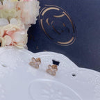 {
  "Elowen jewels": "Elowen jewels",
  "JEUX DE PINK GOLD DIAMOND EARRINGS": "JEUX ピンクゴールド ダイヤモンドピアス"
}