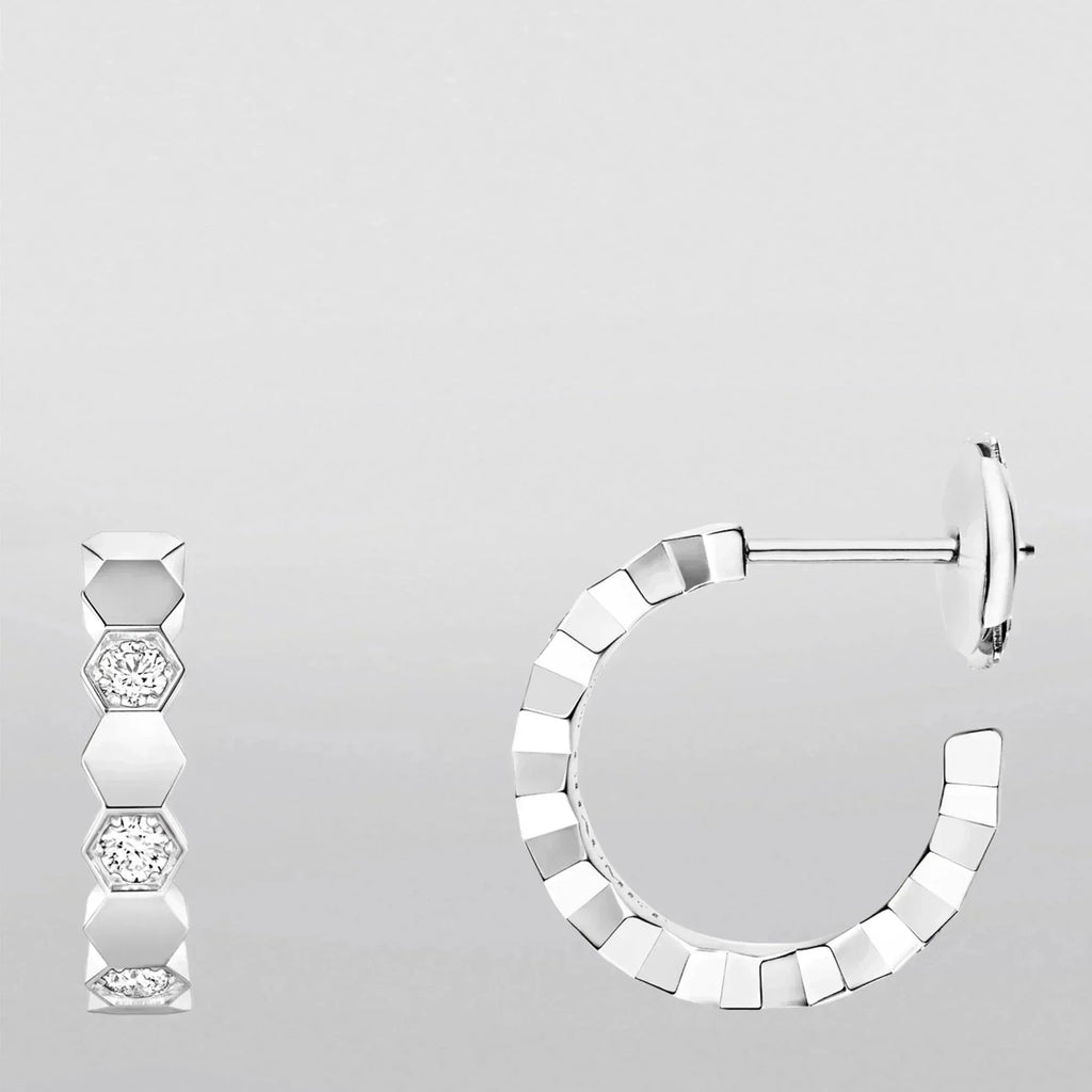 [Elowen jewels ]Hollow Design Four-Leaf Clover Flower Shape Earrings
