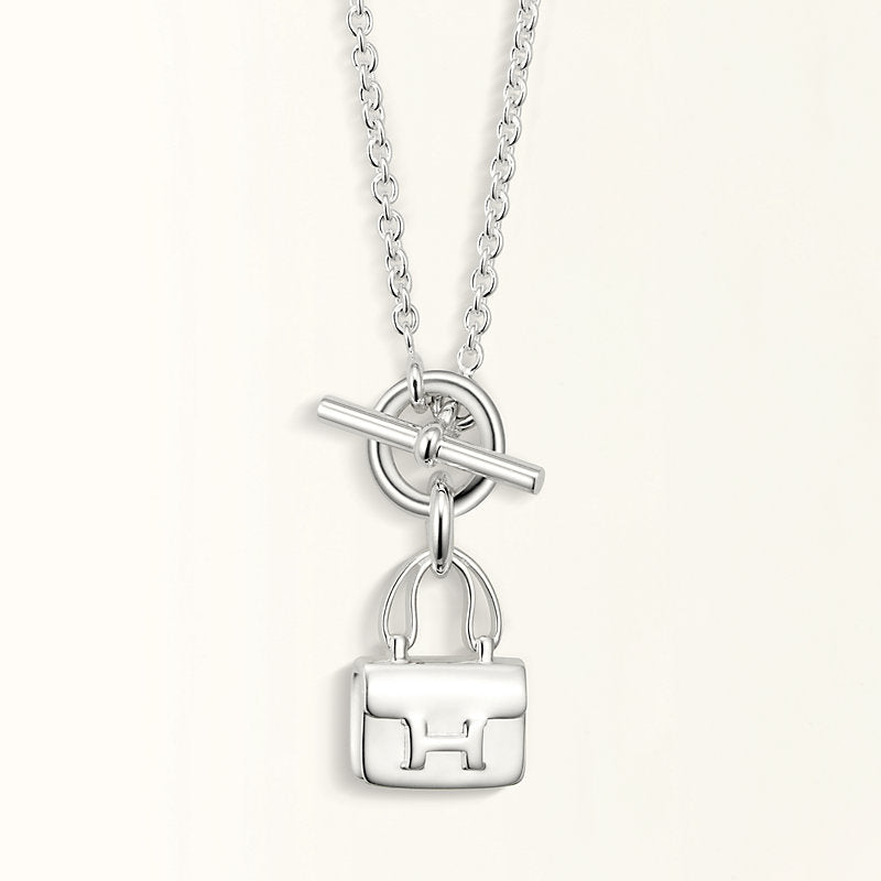 {
  "Elowen jewels": "エロウェン・ジュエルズ",
  "POP H PEDANT SILVER NECKLACE": "ポップH ペンダント シルバーネックレス"
}
