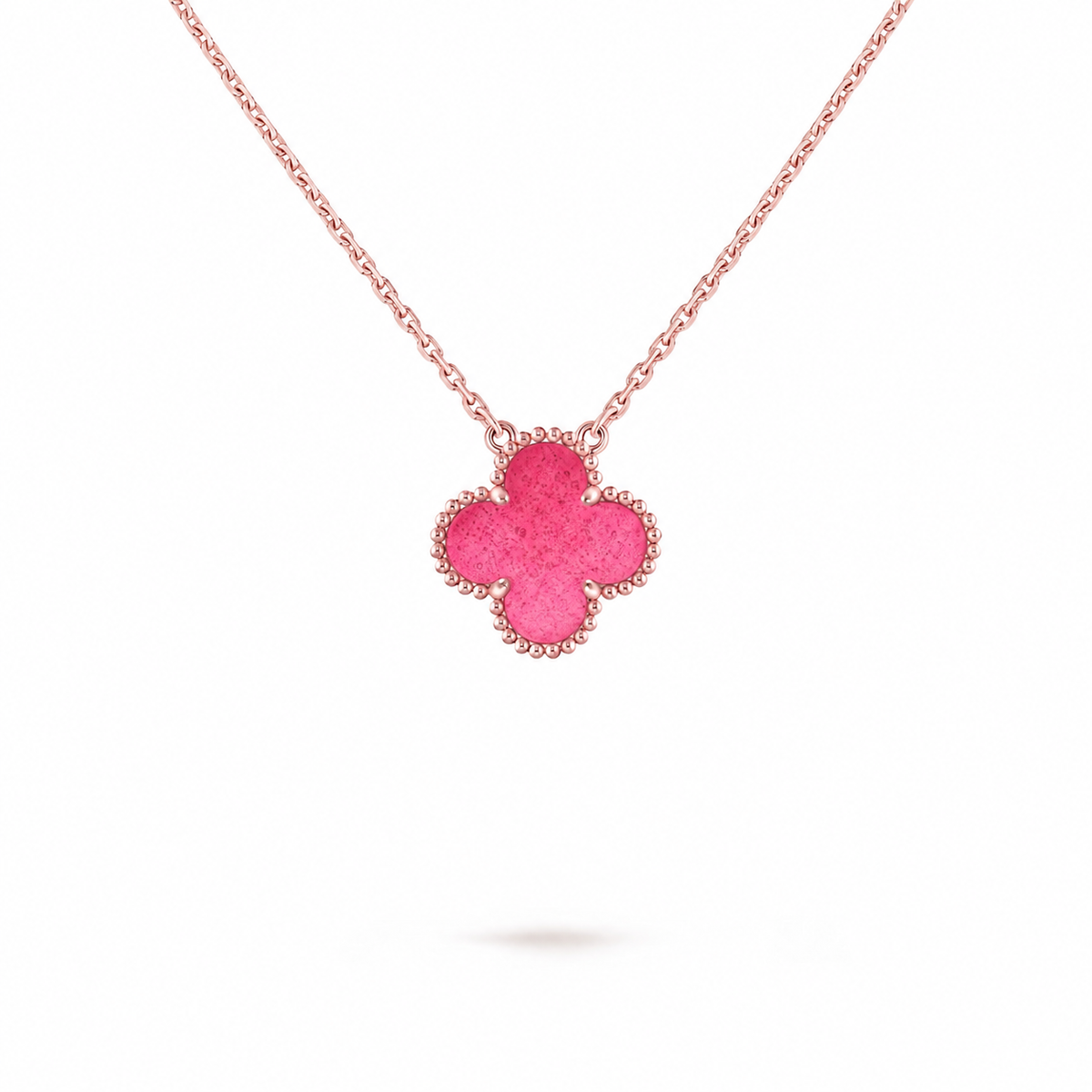 [Elowen] NEW CLOVER 15MM PINK ENAMEL NECKLACE