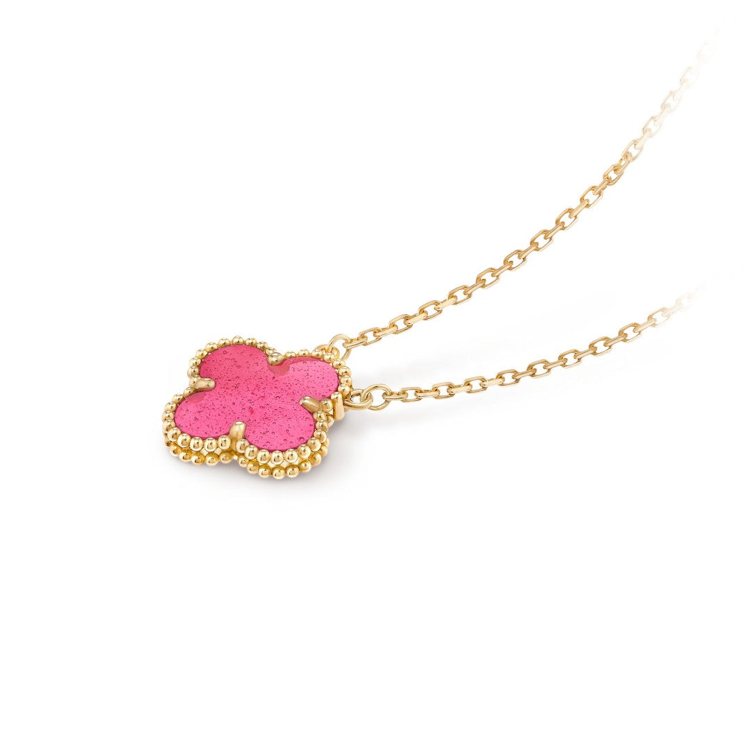 [Elowen] NEW CLOVER 15MM PINK ENAMEL NECKLACE
