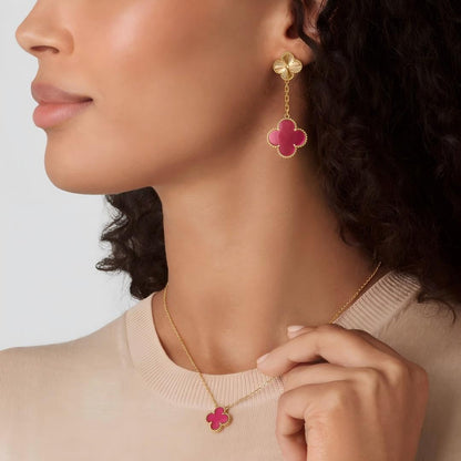 [Elowen] NEW CLOVER 15MM PINK ENAMEL NECKLACE