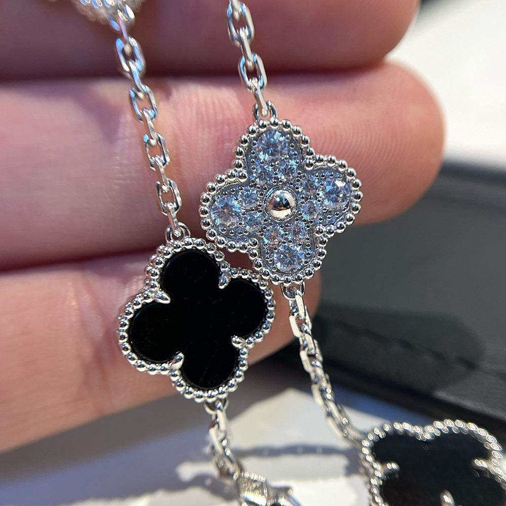 [Elowen jewels ] CLOVER 5 MOTIF ONYXS BRACELET COLLECTION