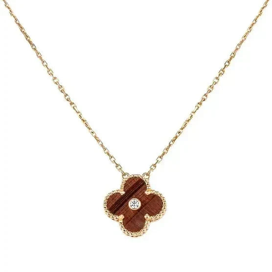 {
"Elowen jewels ": "Elowen jewels ",
"CLOVER 15MM DIAMOND AND YELLOW TIGER'S EYE AGATE necklace": "クローバー 15MM ダイヤモンド＆イエロータイガーアイ アゲート ネックレス"
}